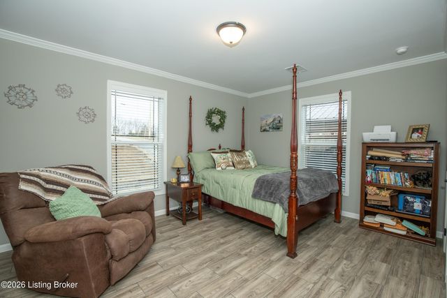 1045 Ashby Rd, Lawrenceburg, KY 40342