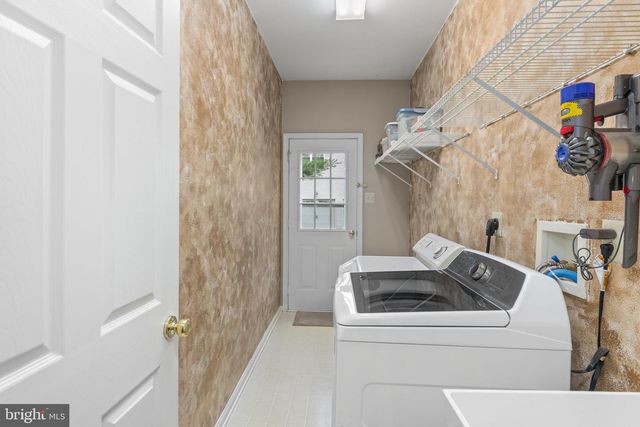 624 WESTBOURNE RD, Harleysville, PA 19438