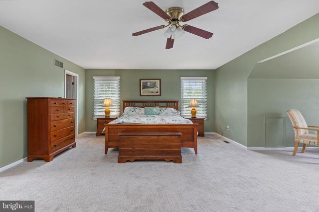 624 WESTBOURNE RD, Harleysville, PA 19438