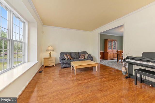 624 WESTBOURNE RD, Harleysville, PA 19438