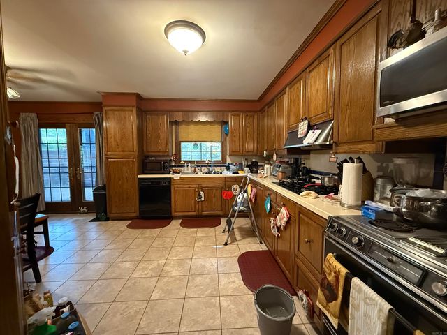 654 N Forrest Street, Forrest City, AR 72335