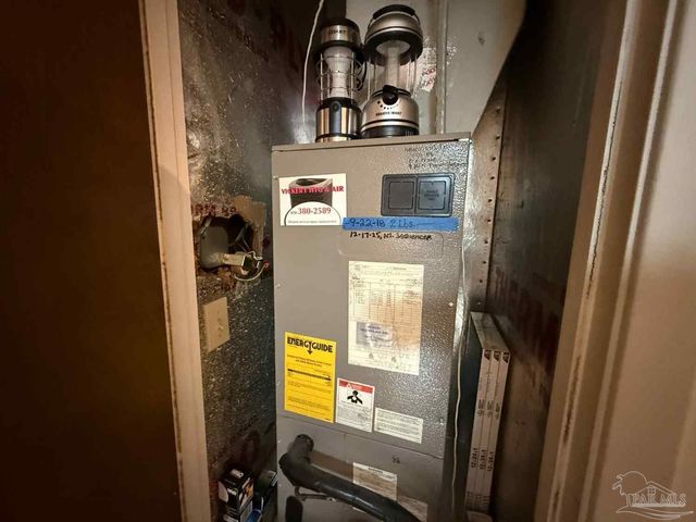 5505 Fairview Dr, Pensacola, FL 32505