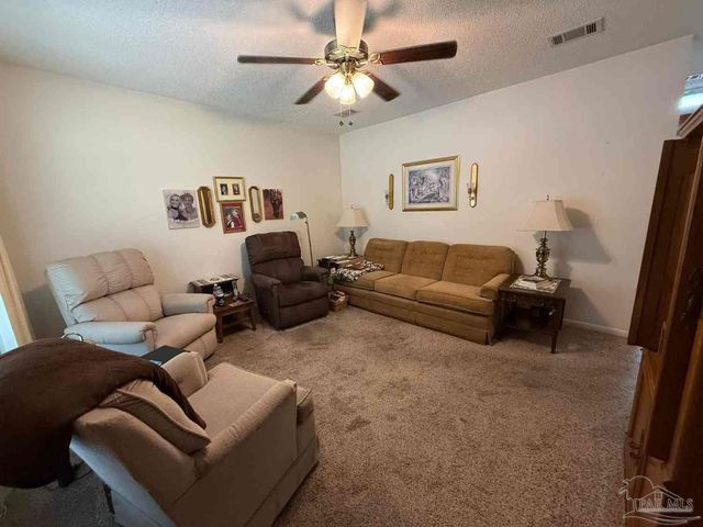 5505 Fairview Dr, Pensacola, FL 32505