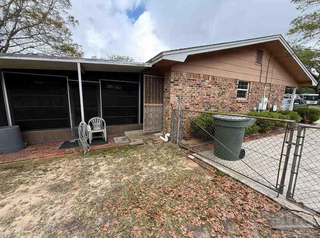 5505 Fairview Dr, Pensacola, FL 32505