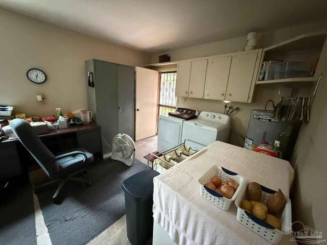 5505 Fairview Dr, Pensacola, FL 32505