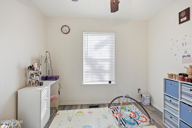 4413 W 28th Pl, Joplin, MO 64804