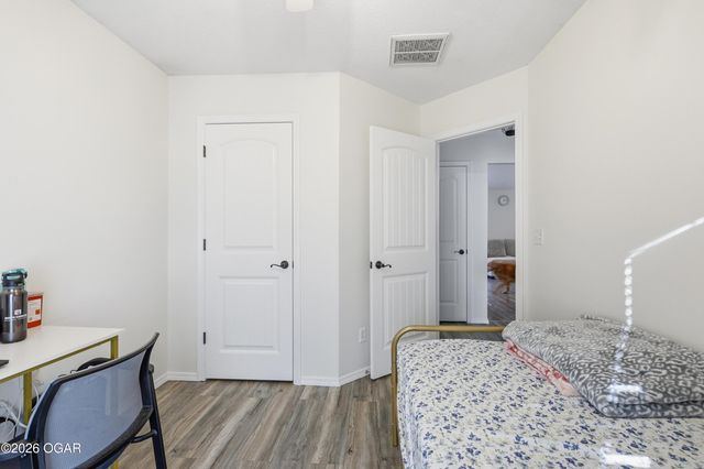 4413 W 28th Pl, Joplin, MO 64804