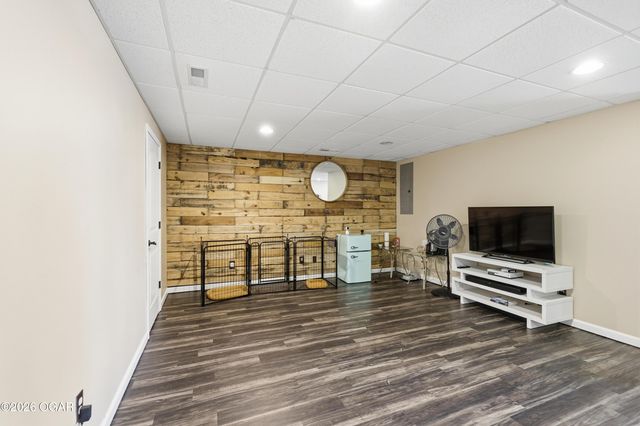 4413 W 28th Pl, Joplin, MO 64804