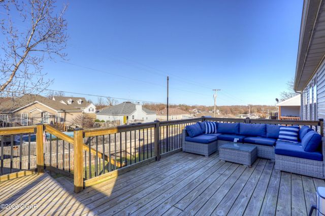 4413 W 28th Pl, Joplin, MO 64804