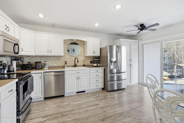 4413 W 28th Pl, Joplin, MO 64804