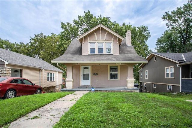 3013 Parkwood Boulevard, Kansas City, KS 66104
