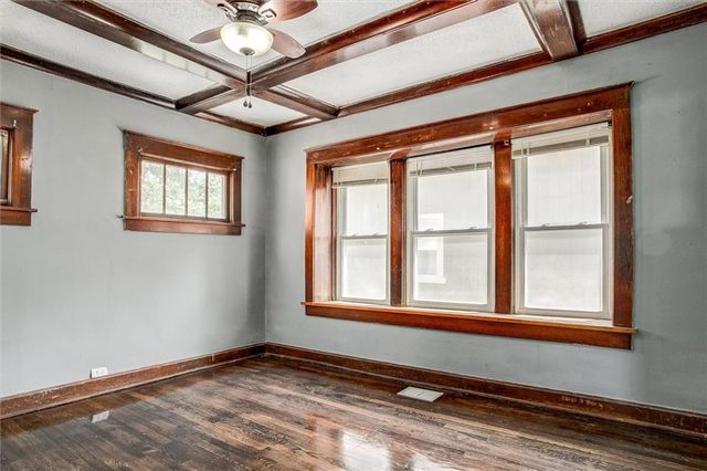 3013 Parkwood Boulevard, Kansas City, KS 66104