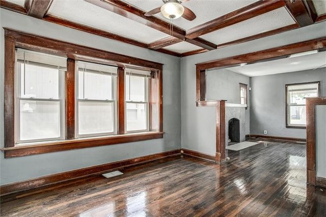 3013 Parkwood Boulevard, Kansas City, KS 66104