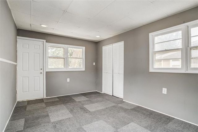 3013 Parkwood Boulevard, Kansas City, KS 66104