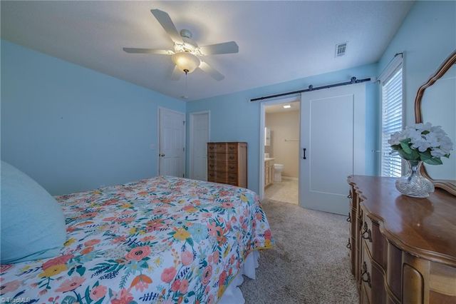 5550 Woodspring Drive, Winston-salem, NC 27106