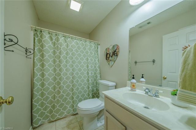 5550 Woodspring Drive, Winston-salem, NC 27106