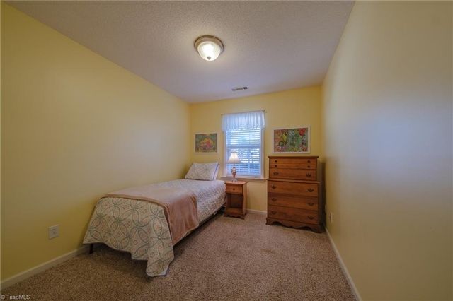 5550 Woodspring Drive, Winston-salem, NC 27106