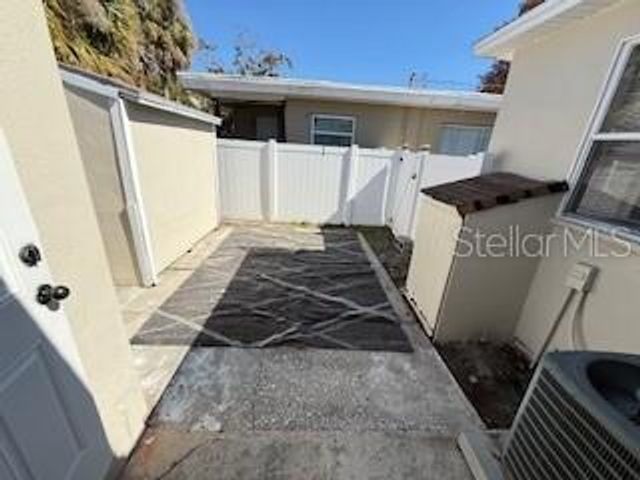 2723 W STATE STREET, Tampa, FL 33609