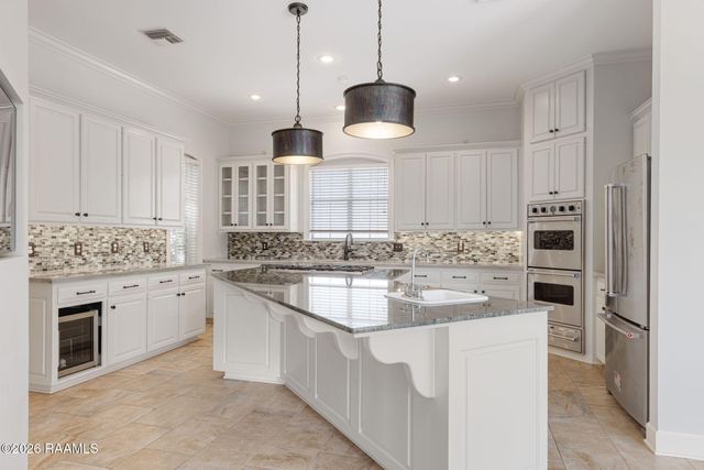 102 Plainfield Circle, Lafayette, LA 70503
