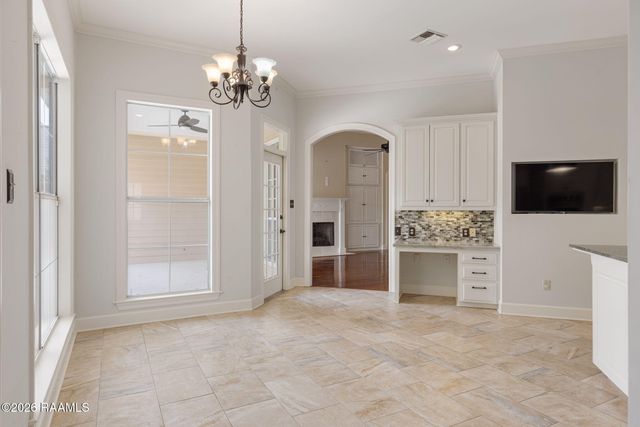 102 Plainfield Circle, Lafayette, LA 70503