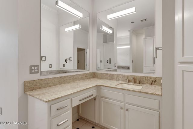 102 Plainfield Circle, Lafayette, LA 70503