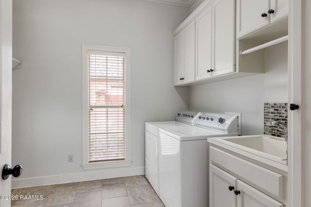 102 Plainfield Circle, Lafayette, LA 70503