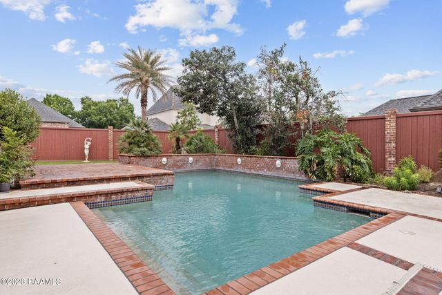 102 Plainfield Circle, Lafayette, LA 70503