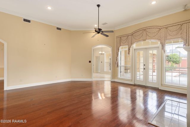 102 Plainfield Circle, Lafayette, LA 70503