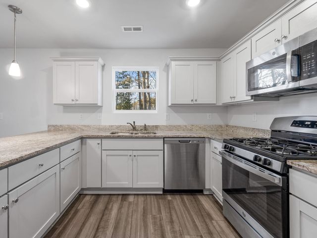 313 Carramore Drive, Inman, SC 29349