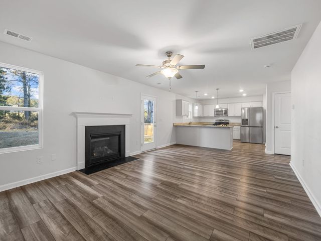 313 Carramore Drive, Inman, SC 29349