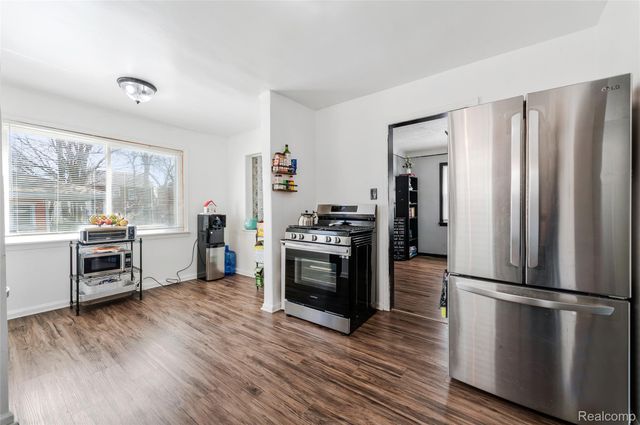 16532 Griggs Street, Detroit, MI 48221