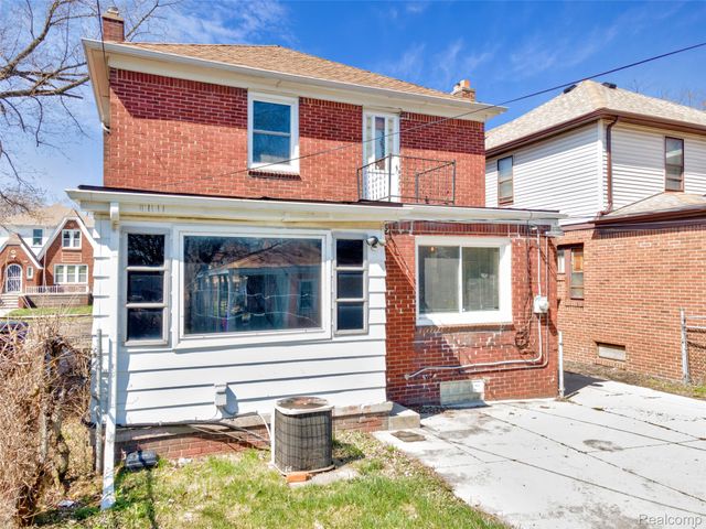 16532 Griggs Street, Detroit, MI 48221