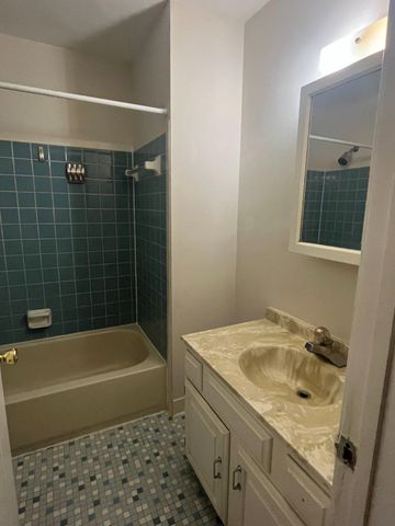 309 PATRICIA CIR, King Of Prussia, PA 19406