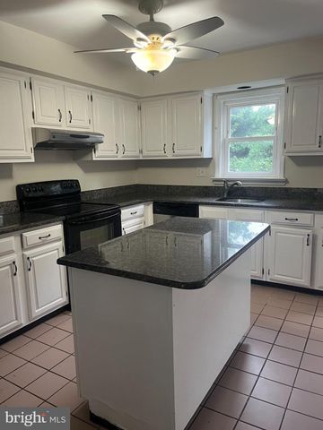 309 PATRICIA CIR, King Of Prussia, PA 19406