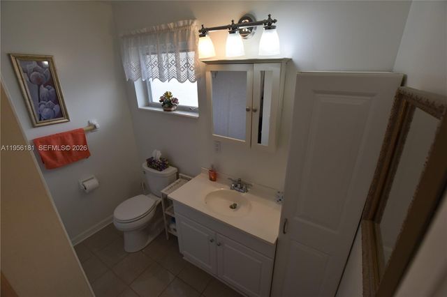 2832 W Crosley Dr C, West Palm Beach, FL 33415