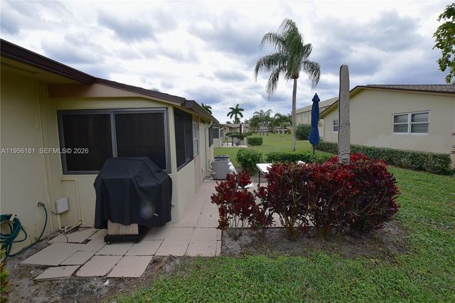 2832 W Crosley Dr C, West Palm Beach, FL 33415