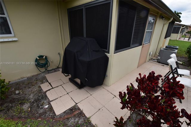 2832 W Crosley Dr C, West Palm Beach, FL 33415