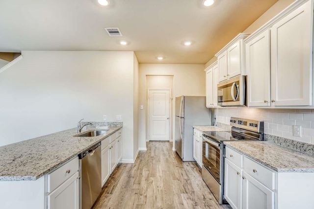 8219 Blooming Meadow Lane, Houston, TX 77016