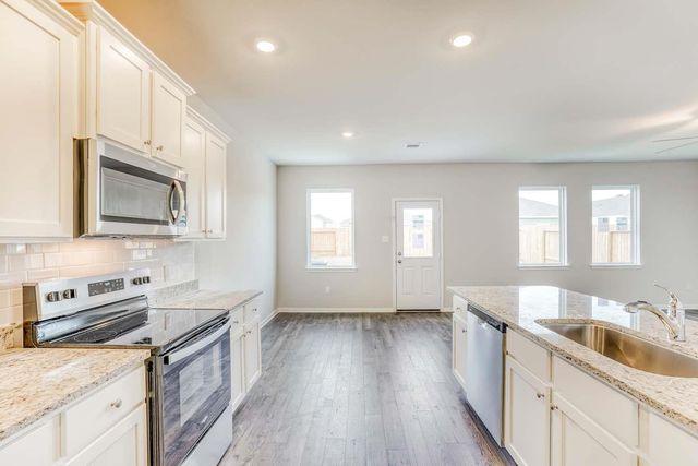 8219 Blooming Meadow Lane, Houston, TX 77016