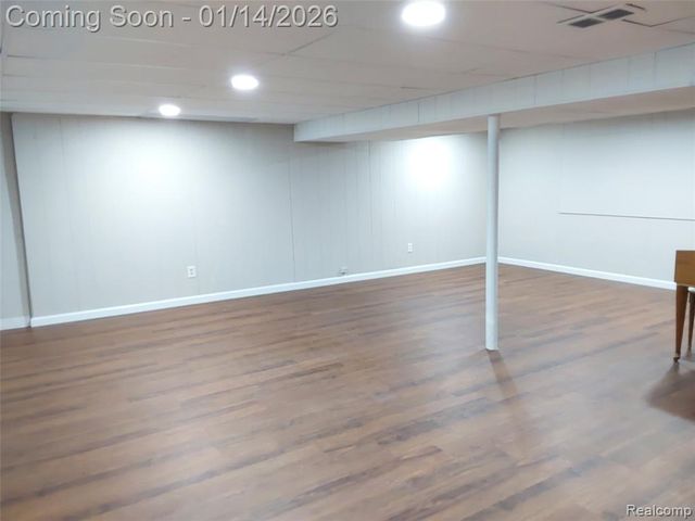 1329 Windham Street, Westland, MI 48186