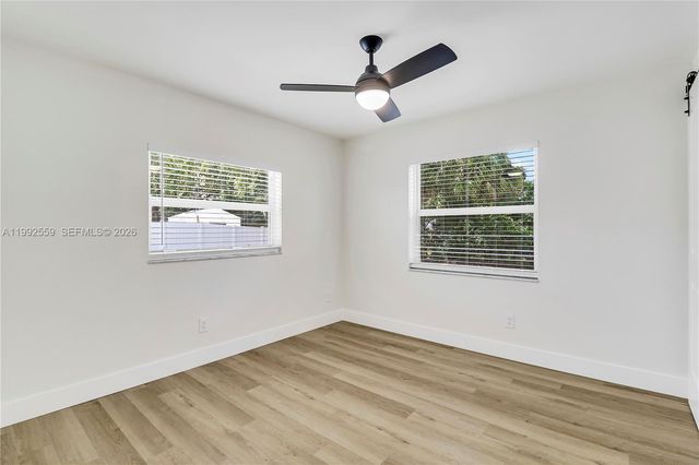 404 Highwood Circle, Jupiter, FL 33458