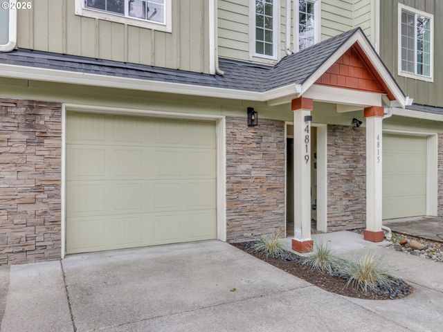4819 Sw BEAVERTON HILLSDALE Hwy Sw, Portland, OR 97221