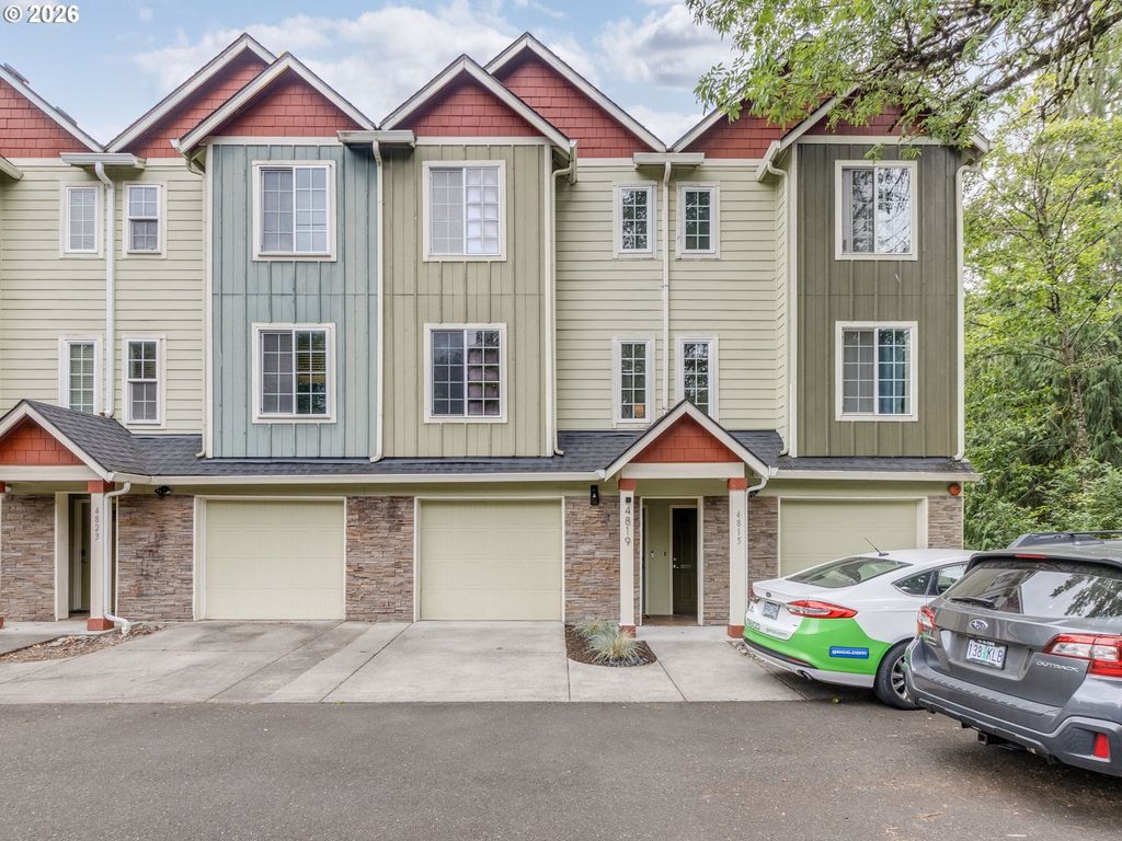 4819 Sw BEAVERTON HILLSDALE Hwy Sw, Portland, OR 97221