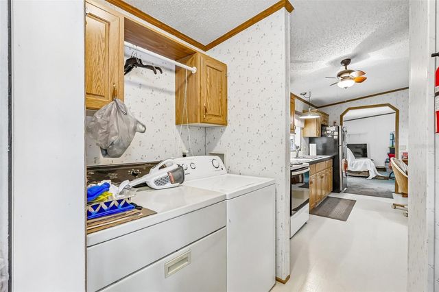 2903 CR 426E, Lake Panasoffkee, FL 33538
