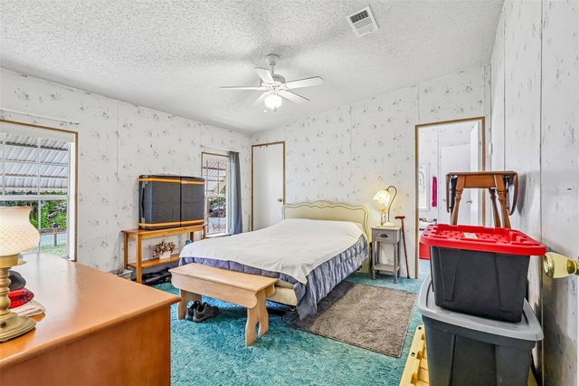 2903 CR 426E, Lake Panasoffkee, FL 33538