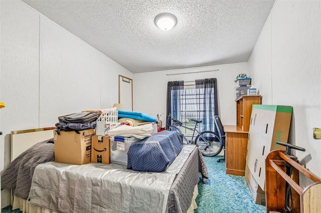 2903 CR 426E, Lake Panasoffkee, FL 33538