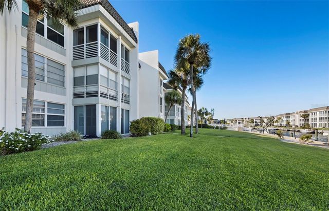 4350 CHATHAM DRIVE 105, Longboat Key, FL 34228