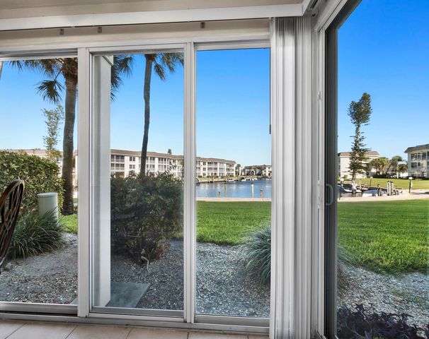 4350 CHATHAM DRIVE 105, Longboat Key, FL 34228