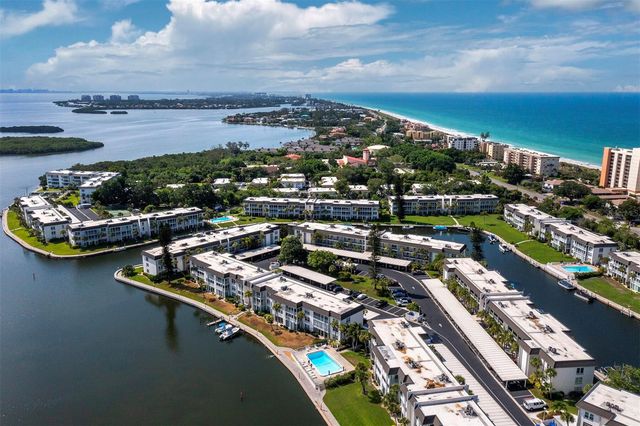 4350 CHATHAM DRIVE 105, Longboat Key, FL 34228