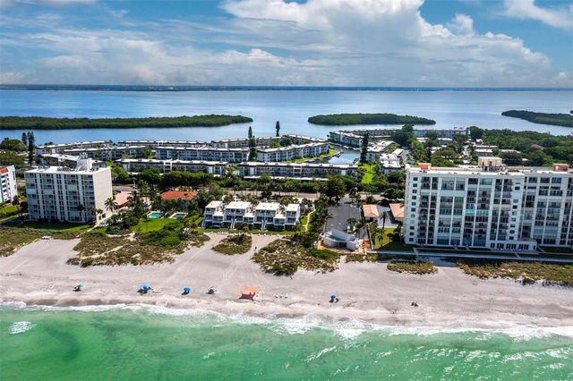 4350 CHATHAM DRIVE 105, Longboat Key, FL 34228